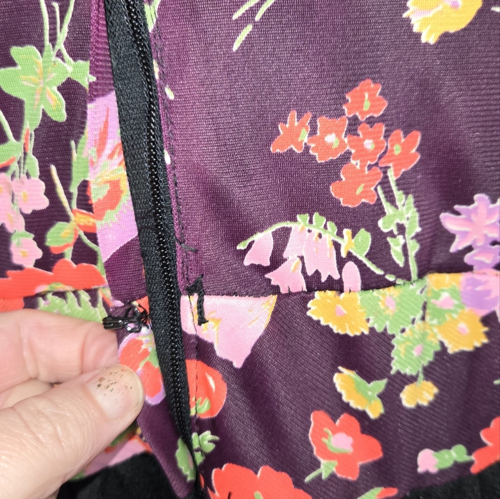 Vintage Psychedelic Maxi Dress - Picture 10 of 11